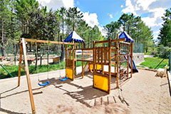 A los niños les encanta nuestro parque infantil